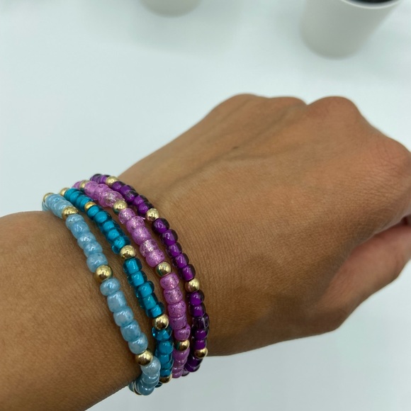 Handmade Trendy Glass Seed Bead Bracelets - Picture 5 of 7